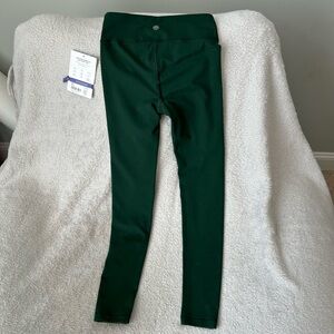 Brand new girls size S/7 Athleta green leggings